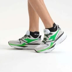 Diadora Men's Atomo V7000 Running Shoe - White/Green Fluo/Black - Regular (D) -Brooliks Shop 101 1 7792a934 3ac7 486a 9781 e49f109eb386
