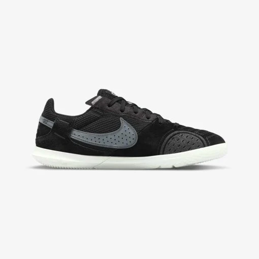 JR Nike Streetgato Soccer Shoe - Black/Summit White -Brooliks Shop 821c833f cdca 48f3 a309 48907f8ec483